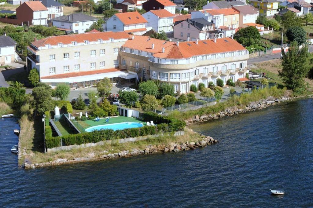 Hotel Park Ноя Екстериор снимка