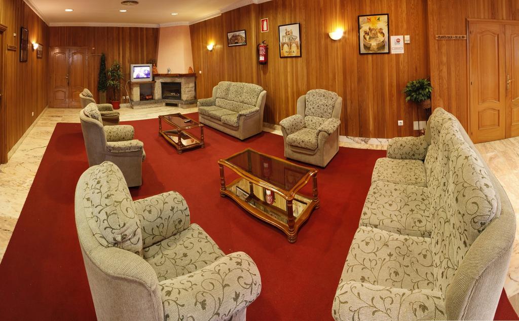 Hotel Park Ноя Екстериор снимка
