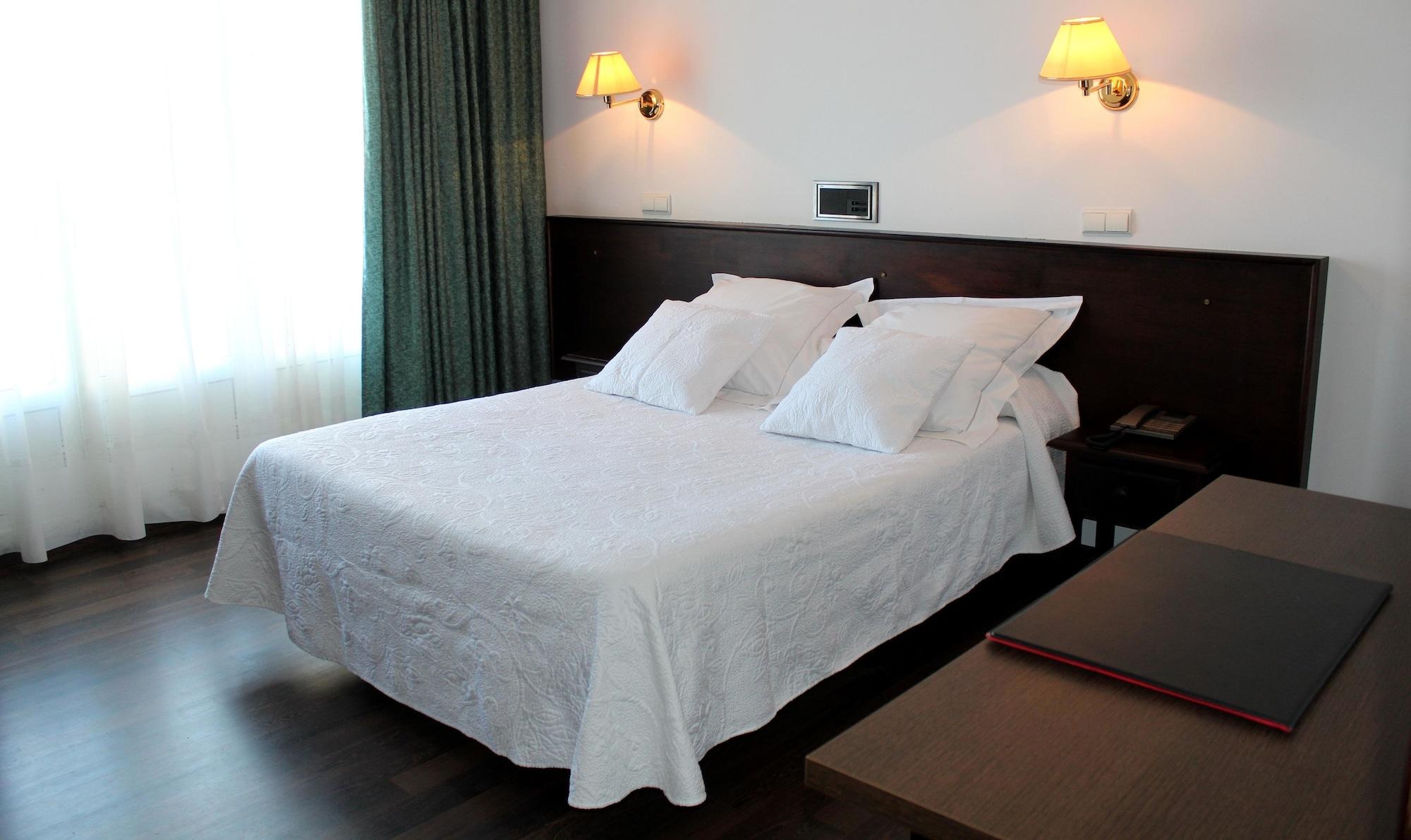 Hotel Park Ноя Екстериор снимка