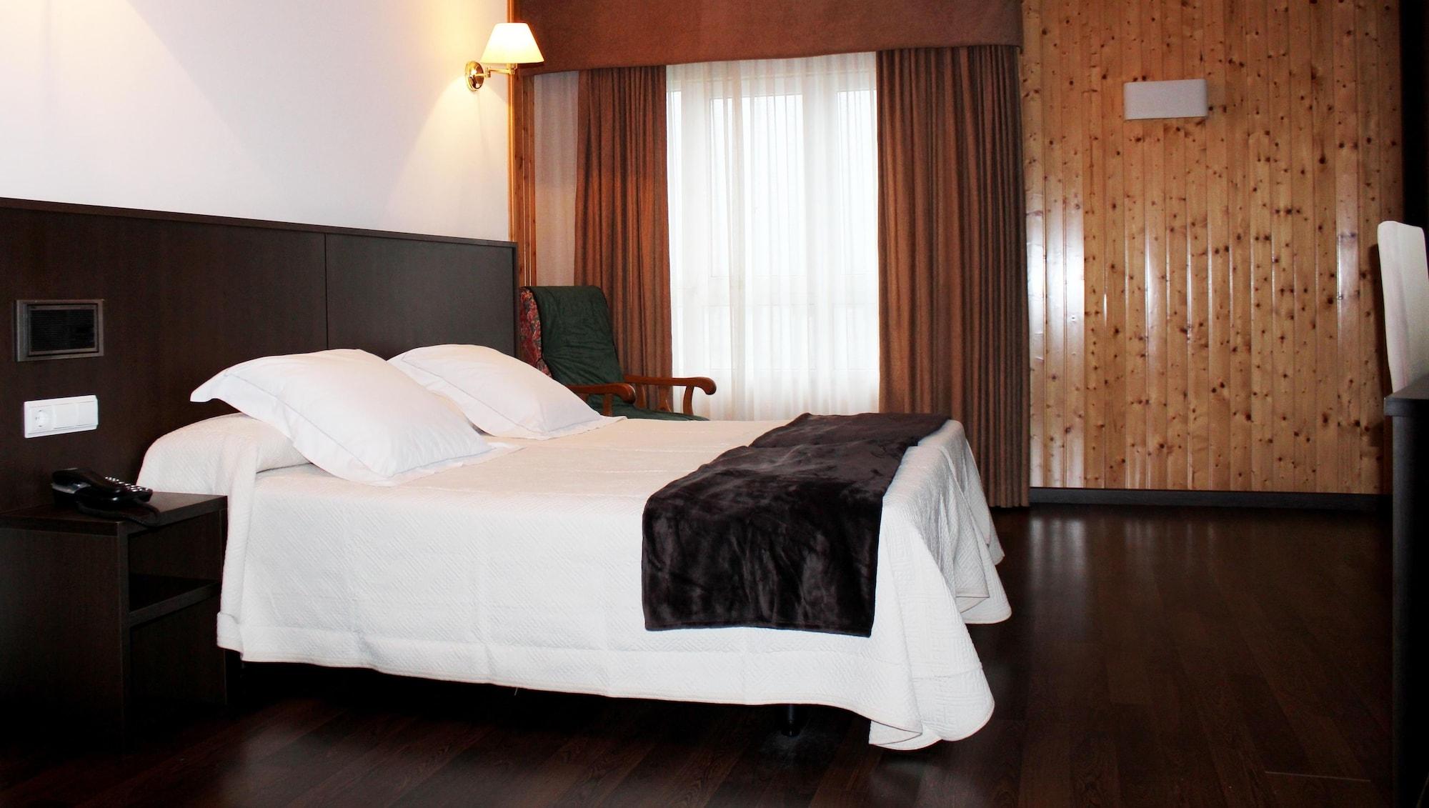 Hotel Park Ноя Екстериор снимка