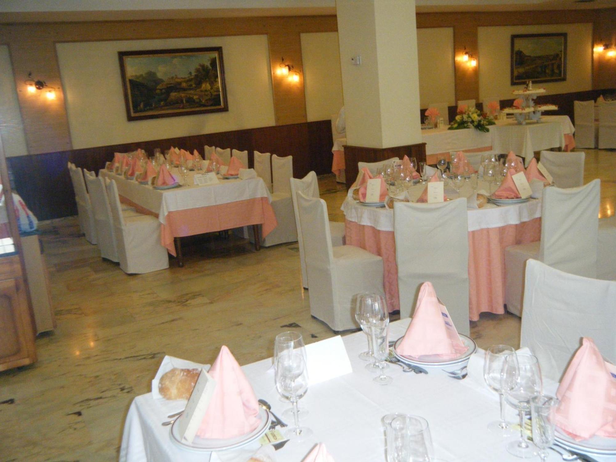 Hotel Park Ноя Екстериор снимка