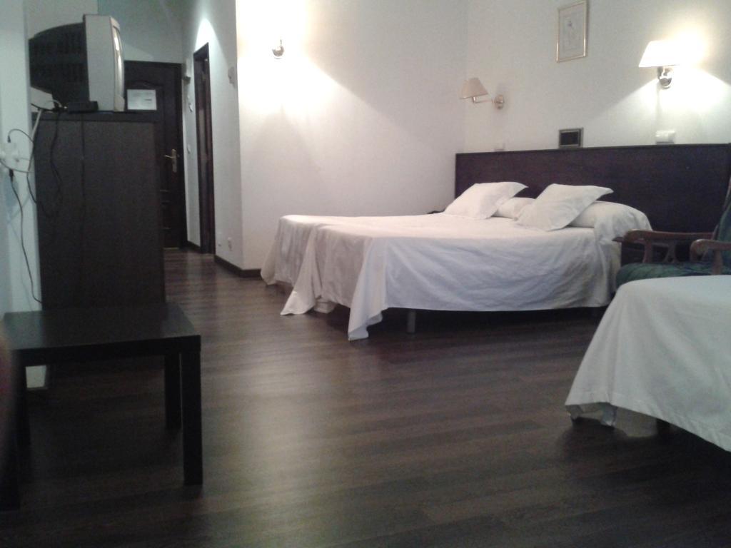 Hotel Park Ноя Екстериор снимка
